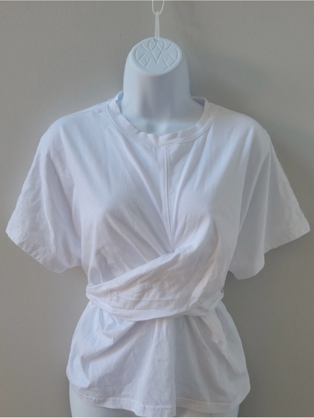 Banana Republic White Supima Cotton Short Sleeve Wrap Front Tie Back Shirt, sz M